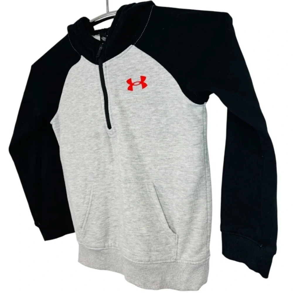 Under Armour Boy’s Gray & Black Quarter Zip Pullover Hooded Sweatshirt